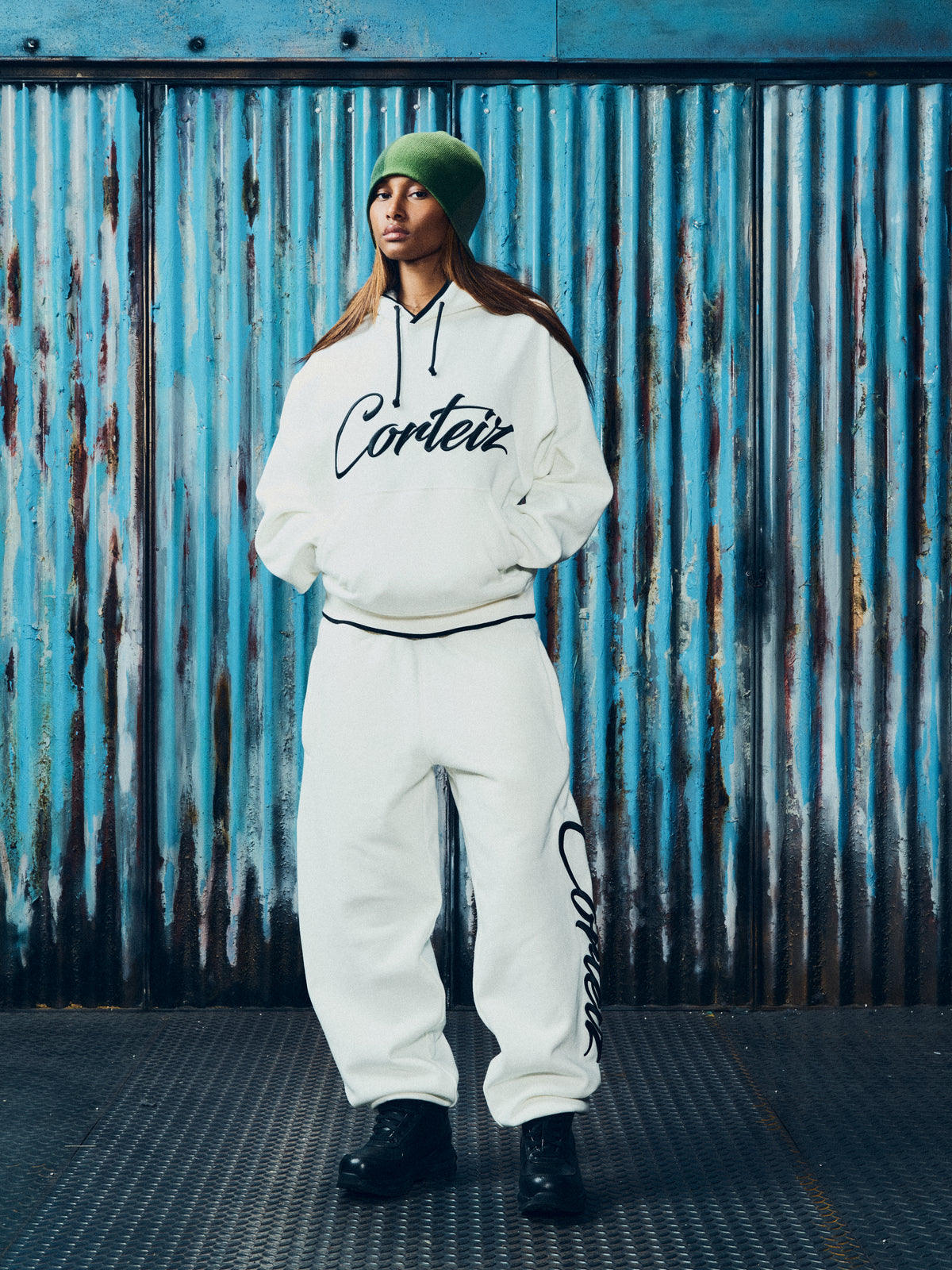 OG STRIKE SWEATPANT [OFF WHITE]